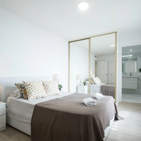 Stylish *new* In W/ 4 Bedrooms Appartement *